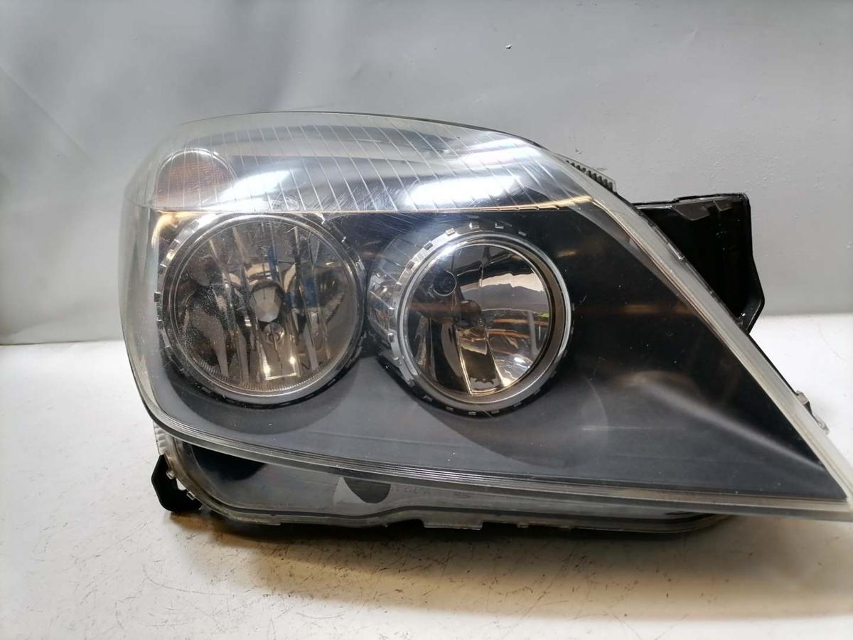 Opel Astra H original Scheinwerfer vorn rechts Halogen Bj.2004